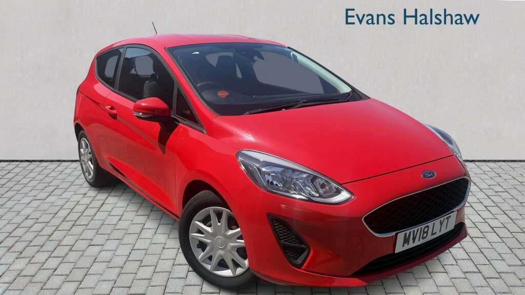 Ford Fiesta 1.1 Style 2018 Red