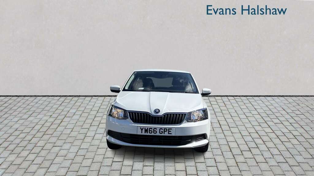 Skoda Fabia 1.2 Tsi Se Dsg 2017 White #6