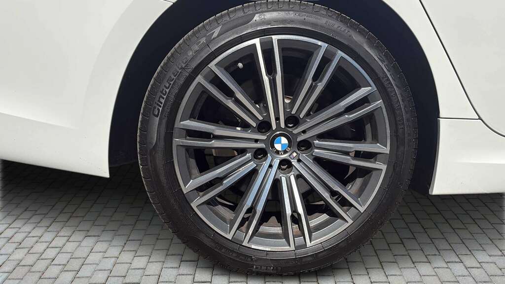 BMW 3 Series 330E Xdrive M Sport Step 2020 YP70VFU White #6