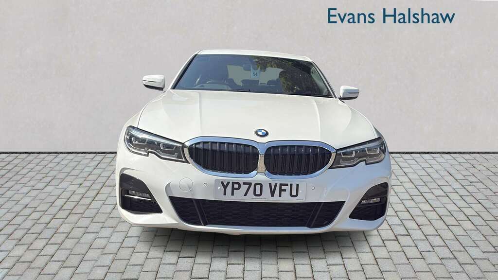 BMW 3 Series 330E Xdrive M Sport Step 2020 YP70VFU White #4