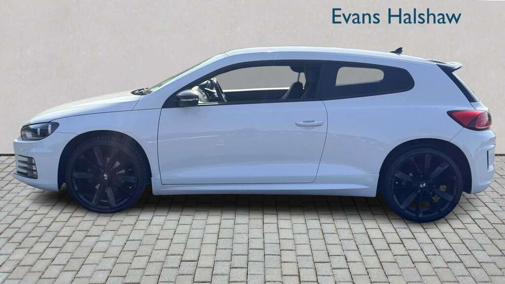 Volkswagen Scirocco 2.0 Tdi Bluemotion Tech R-line Black Edition 2 White #6