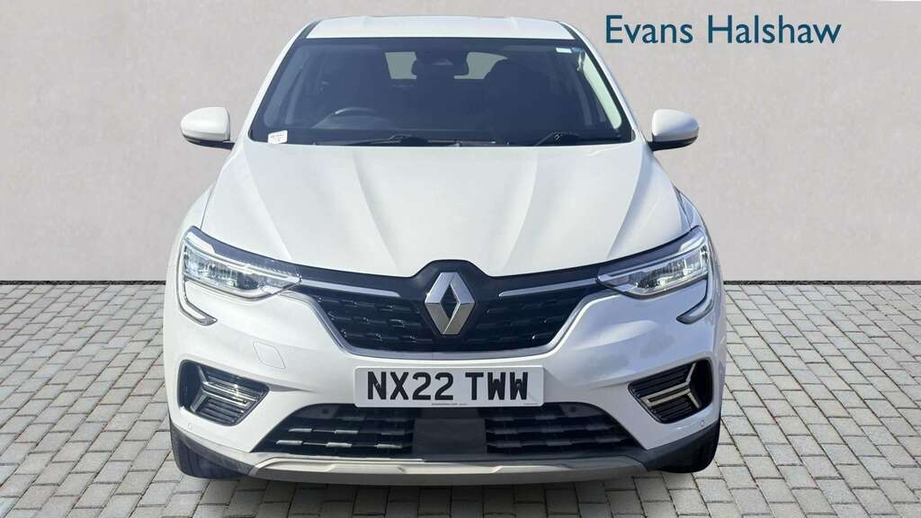 Renault Arkana 1.3 Tce Mild Hybrid 140 Iconic Edc 2022 NX22TWW White #3