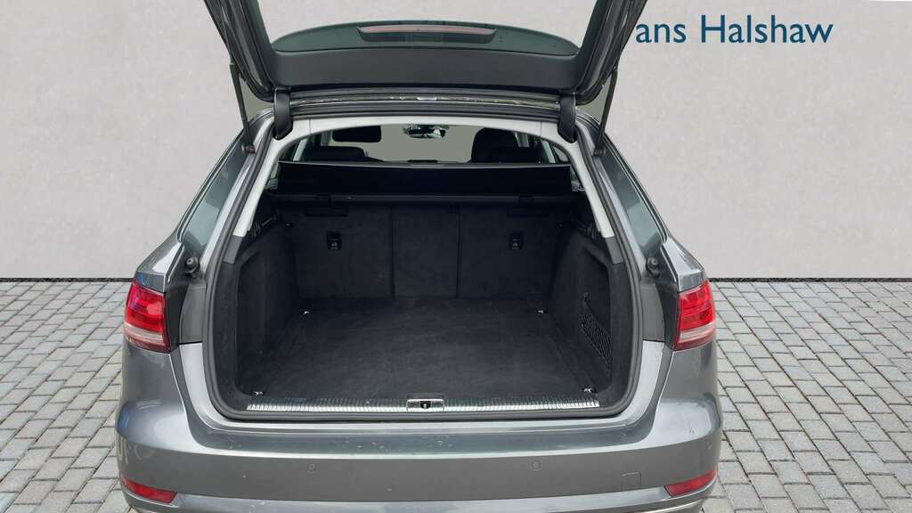 Audi A4 2.0 Tdi Ultra Sport 2017 LM17TKF Grey #4