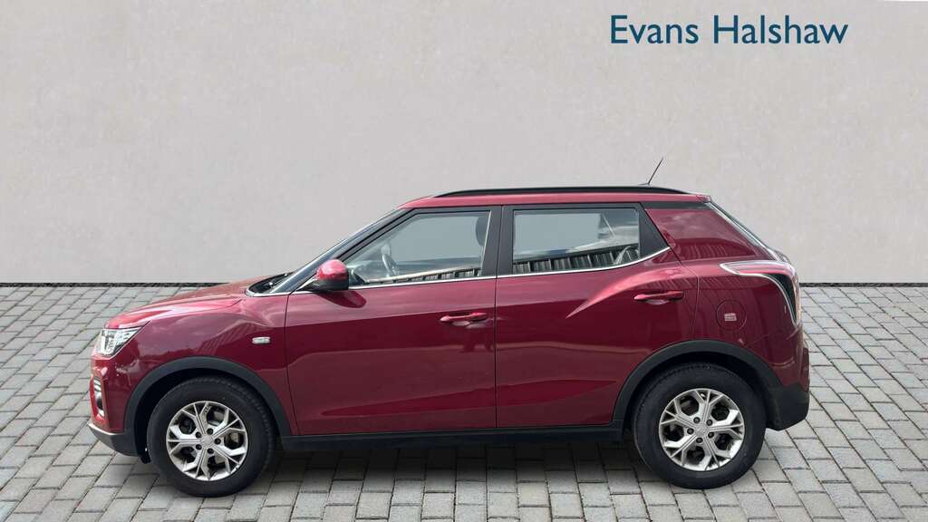 SsangYong Tivoli 1.5P Ventura 2023 NU23GHK Red #6