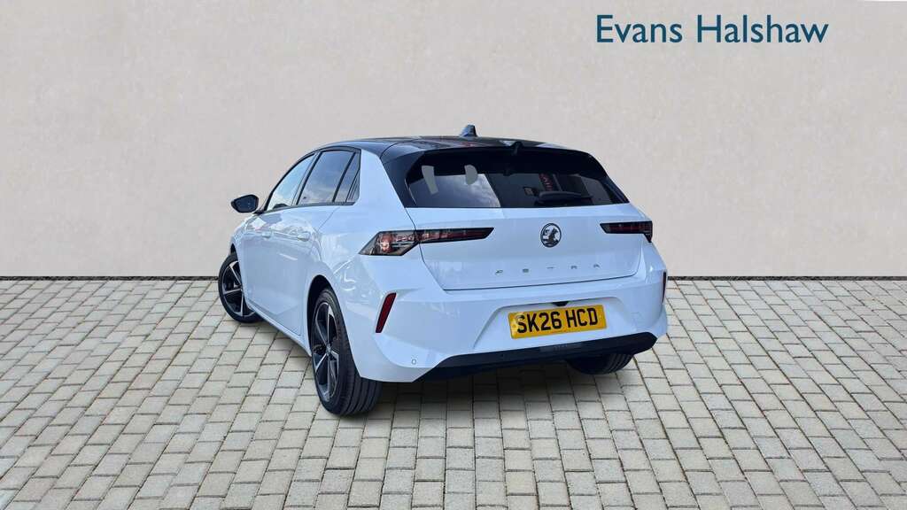 Vauxhall Astra 1.2 Turbo 130 Griffin 2026 White