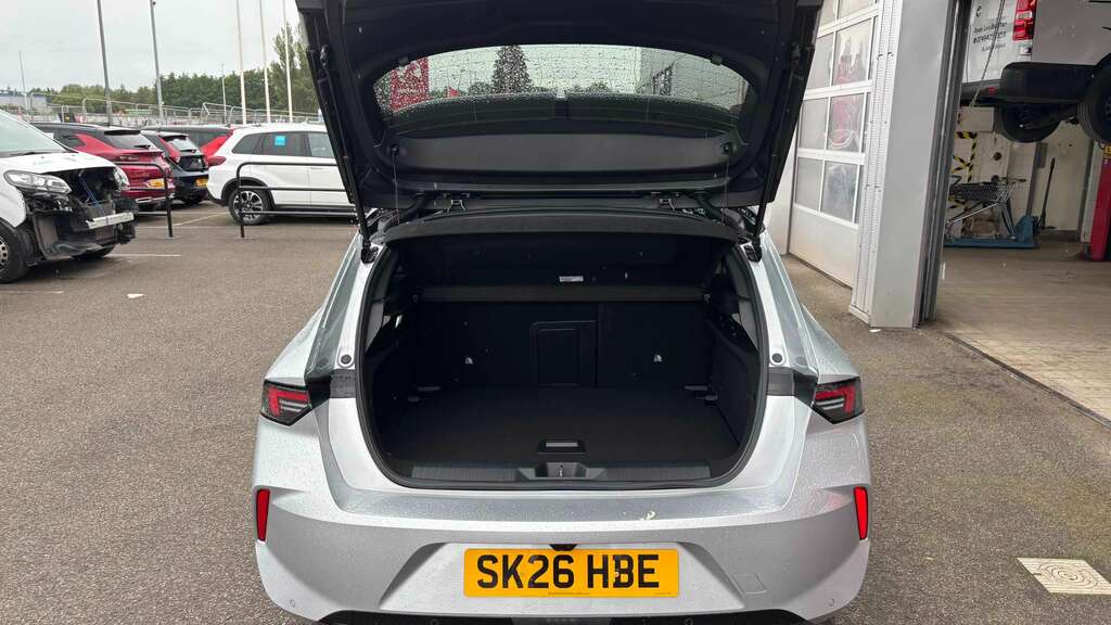 Vauxhall Astra 1.2 Turbo 130 Ultimate 2026 SK26HBE White #5