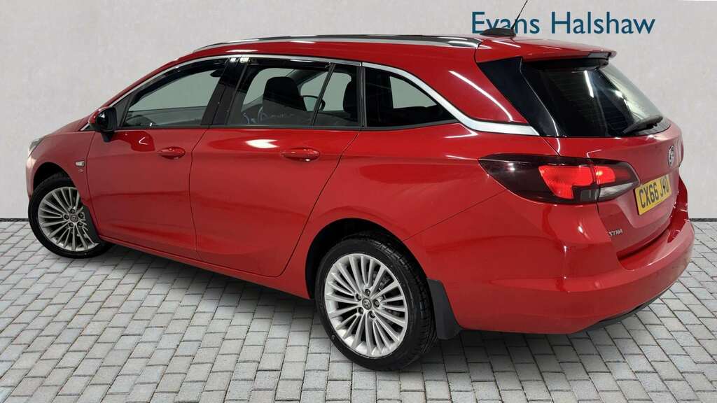 Vauxhall Astra 1.4T 16V 150 Elite 2016 Red