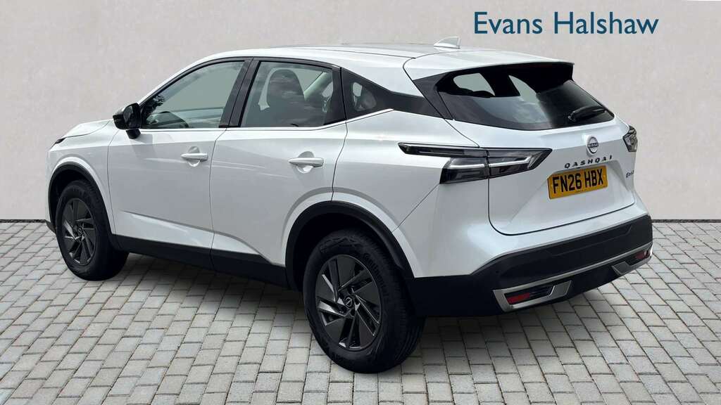 Nissan Qashqai 1.5 E-power Acenta Premium 2026 FN26HBX White #5