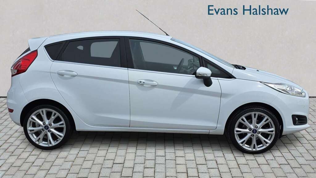 Ford Fiesta 1.0 Ecoboost 125 Titanium X 2014 White