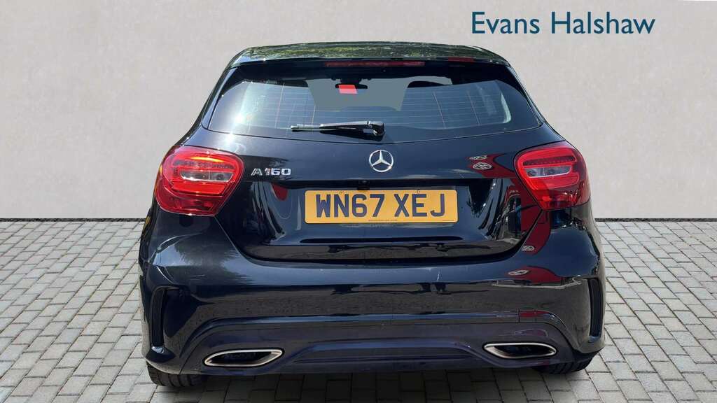 Mercedes-Benz A Class A160 Amg Line 2017 WN67XEJ Black #4