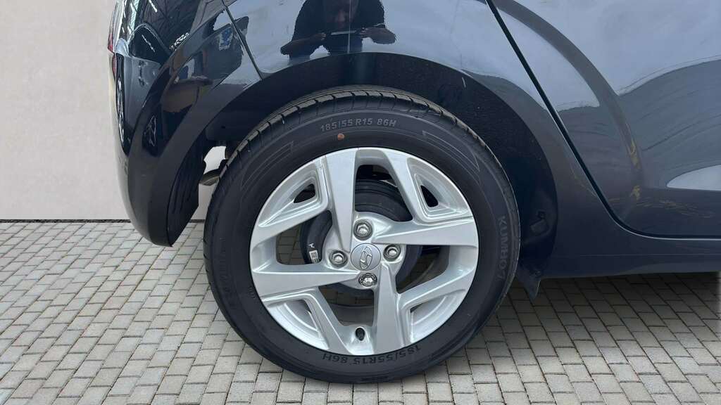 Hyundai I10 1.0 Mpi Se Connect 2023 Black #5