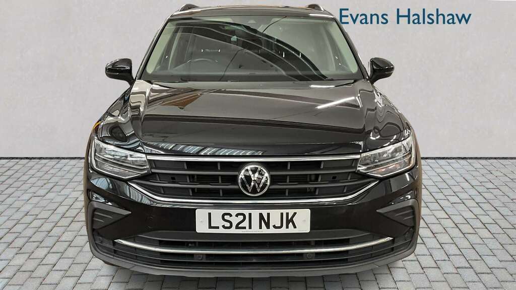 Volkswagen Tiguan 1.5 Tsi 150 Life Dsg 2021 LS21NJK Black
