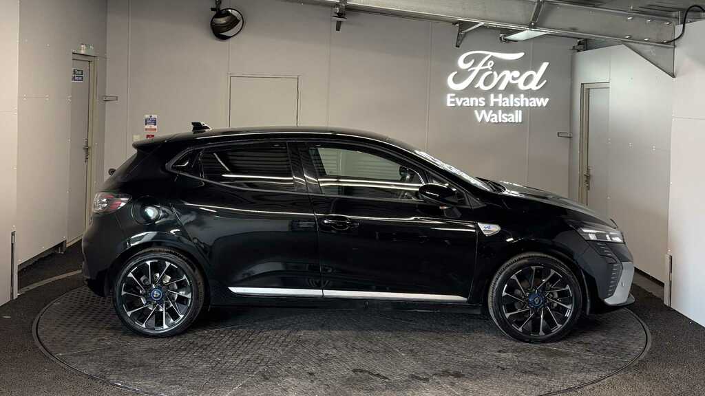 Renault Clio 1.6 E-tech Full Hybrid 145 Esprit Alpine JD51BAX Black #4