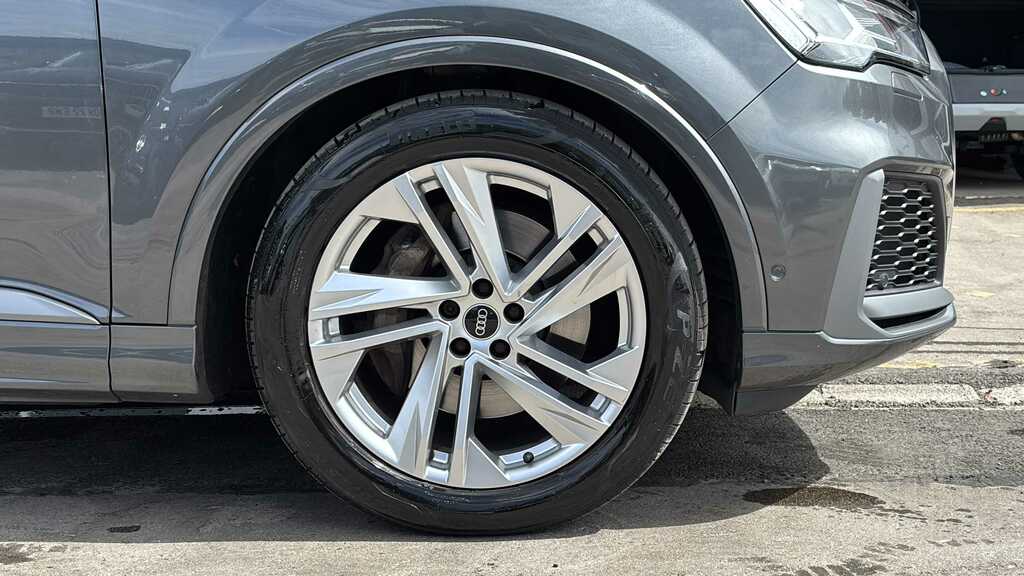 Audi Q7 55 Tfsi Quattro S Line Tiptronic 2022 HG72NXL Grey #6