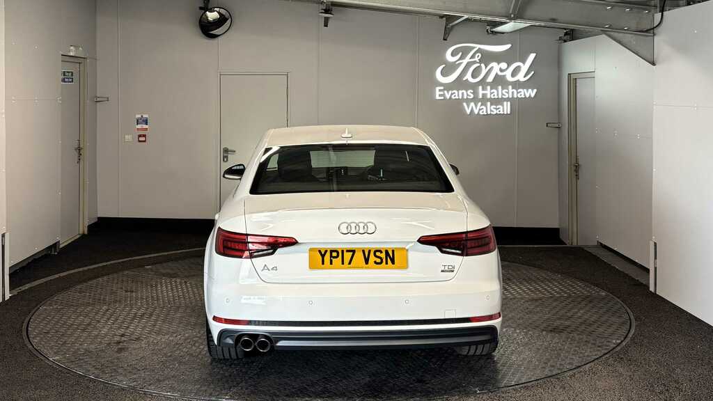 Audi A4 2.0 Tdi Ultra 190 S Line 2017 White #4