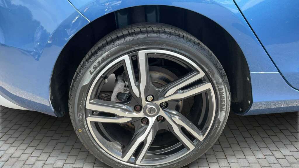 Volvo V40 D2 120 R Design Pro Geartronic 2017 Blue #6