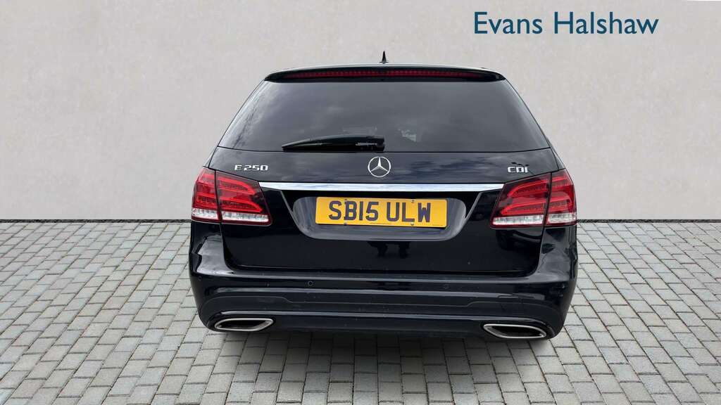 Mercedes-Benz E Class E250 Cdi Amg Night Edition 7G-tronic 2015 SB15ULW Black #6