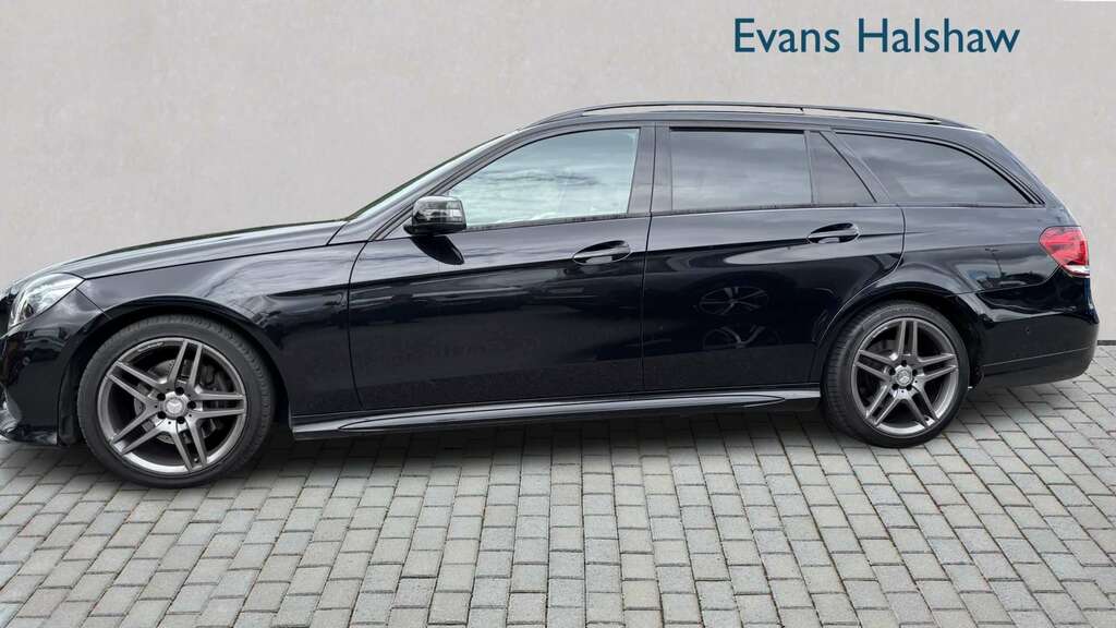 Mercedes-Benz E Class E250 Cdi Amg Night Edition 7G-tronic 2015 SB15ULW Black #4