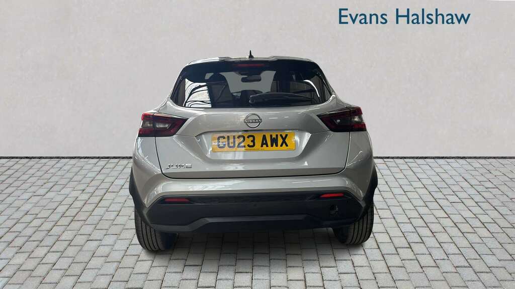 Nissan Juke 1.0 Dig-t 114 N-connecta 2023 GU23AWX Silver #5