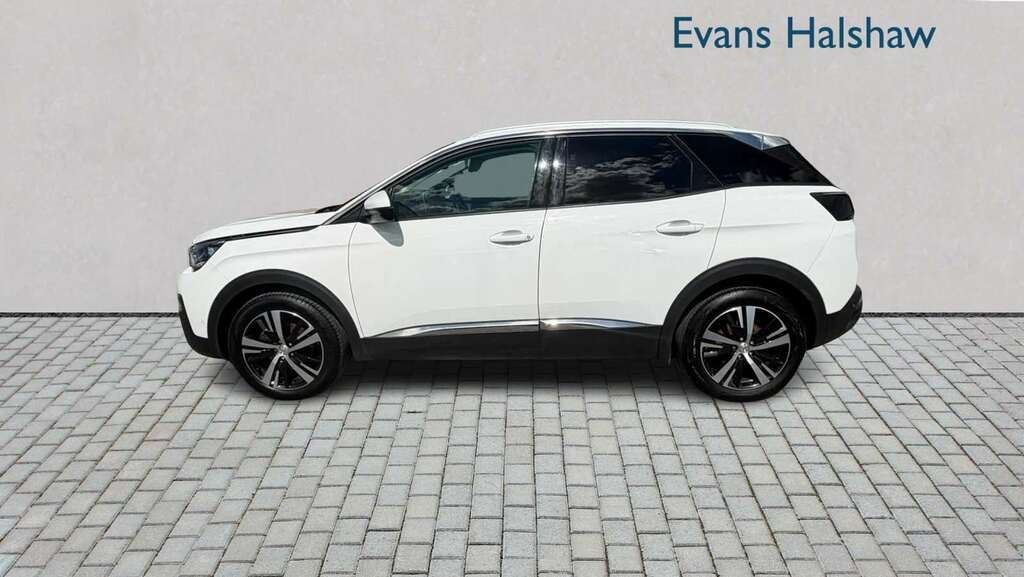 Peugeot 3008 1.5 Bluehdi Allure 2020 White #4