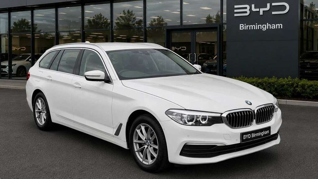 BMW 5 Series 520I Se 2019 White