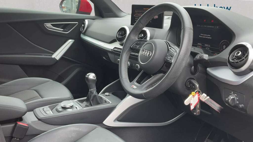 Audi Q2 35 Tfsi S Line 2023 CV23VJY Red #5