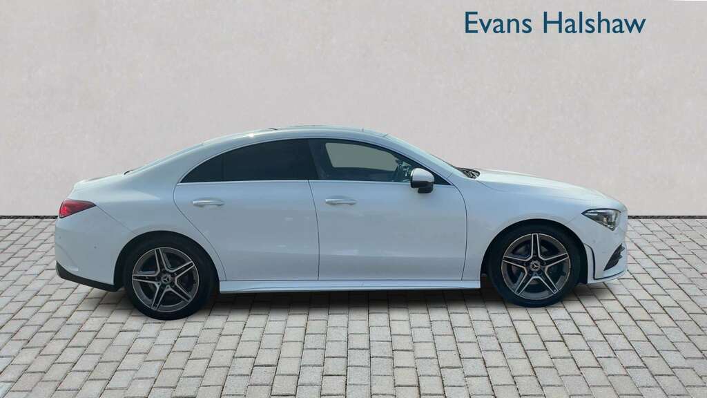 Mercedes-Benz CLA Class 180 Amg Line Premium Plus Tip 2021 YN21KZF White #2