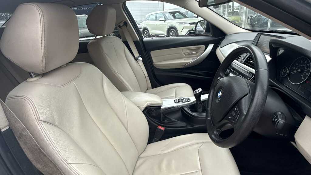 BMW 3 Series 320D Efficientdynamics Plus 2016 SK66YXU White #3