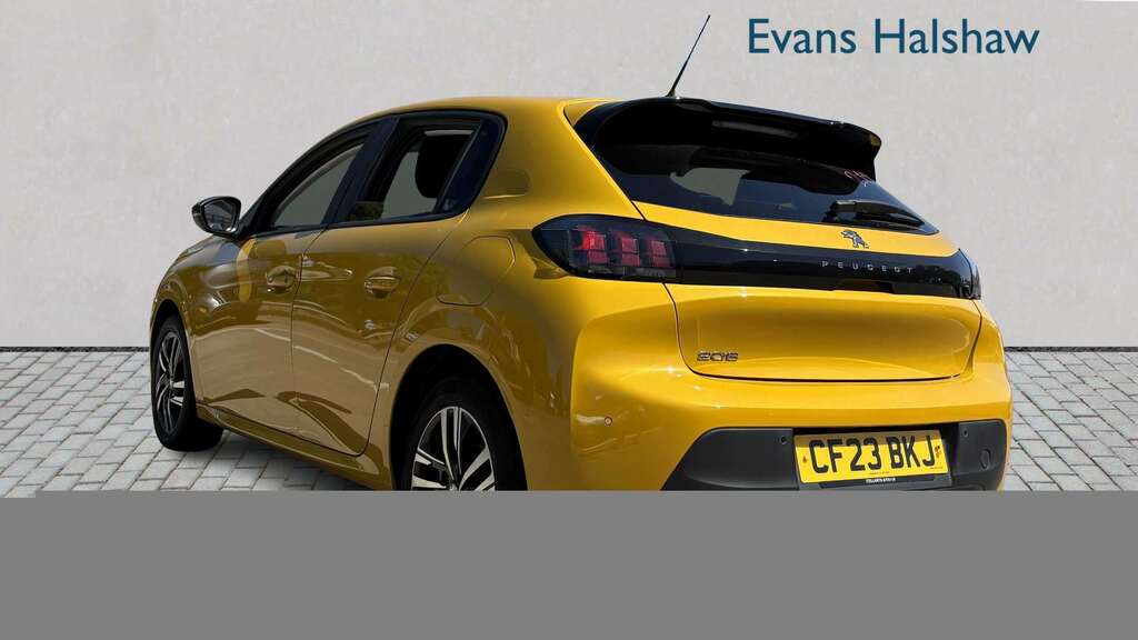 Peugeot 208 1.2 Puretech 100 Active Premium Eat8 2023 CF23BKJ Yellow #3