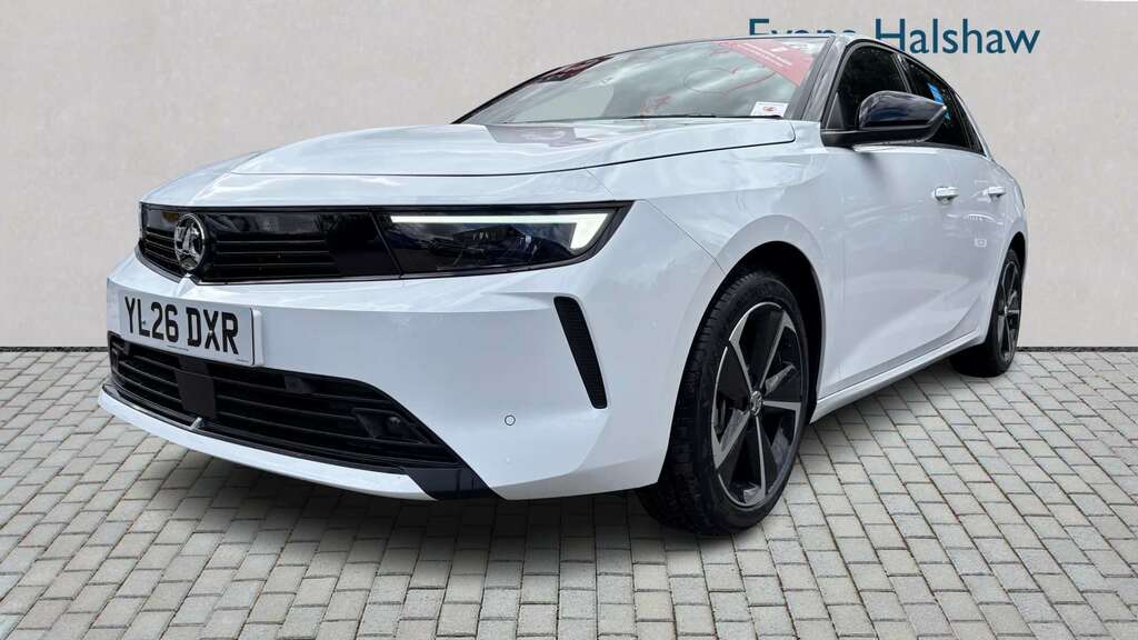 Vauxhall Astra 1.2 Turbo 130 Griffin 2026 YL26DXR White #3