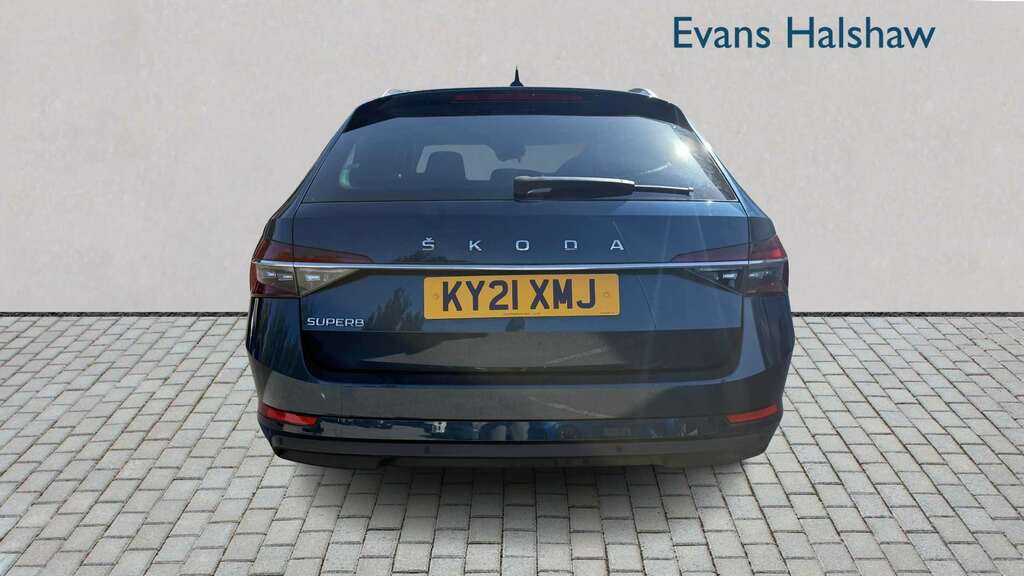 Skoda Superb 2.0 Tdi Cr Se L Dsg 2021 Blue #6