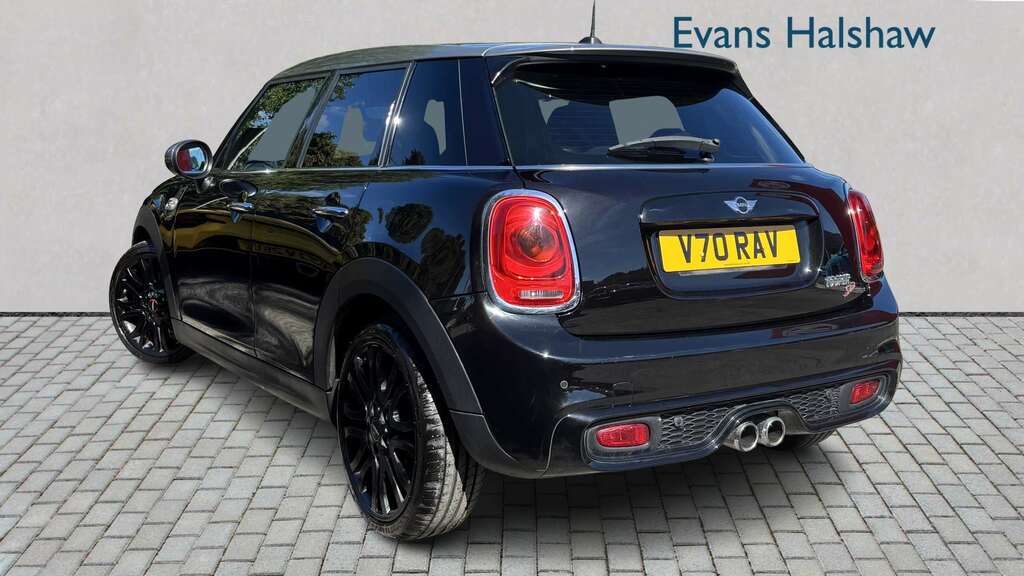 Mini Hatch 2.0 Cooper S D Seven 2018 Black