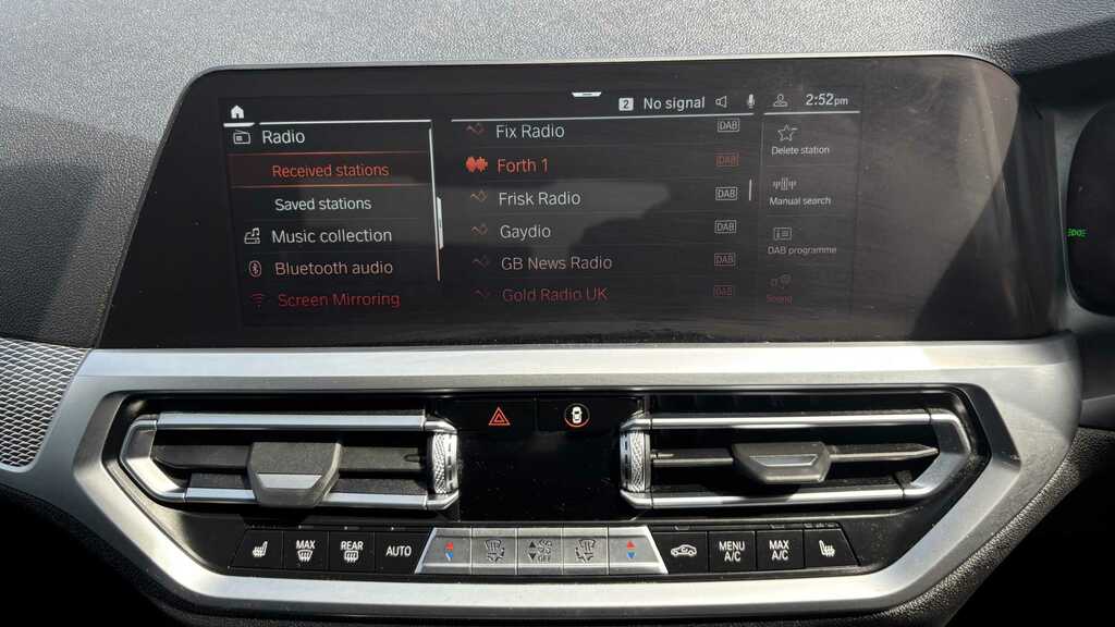BMW 3 Series 320I M Sport Step 2019 YA69LTZ White #6