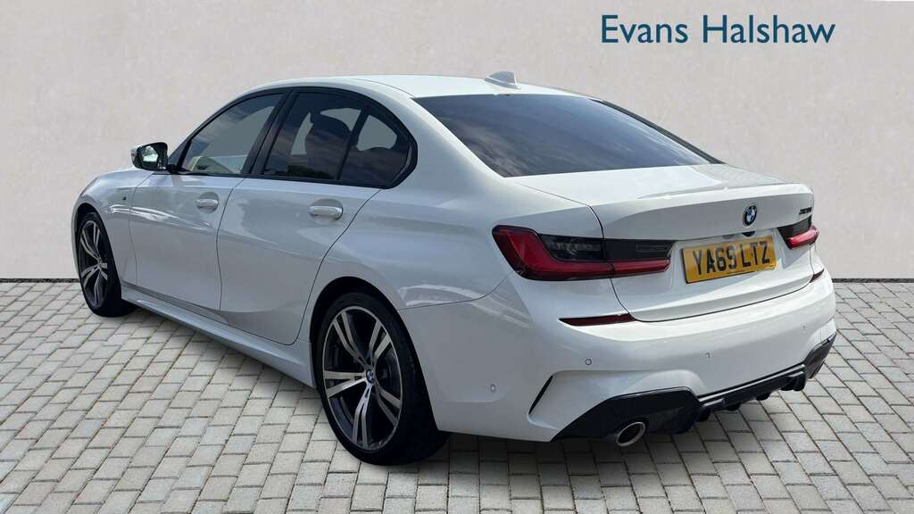 BMW 3 Series 320I M Sport Step 2019 White