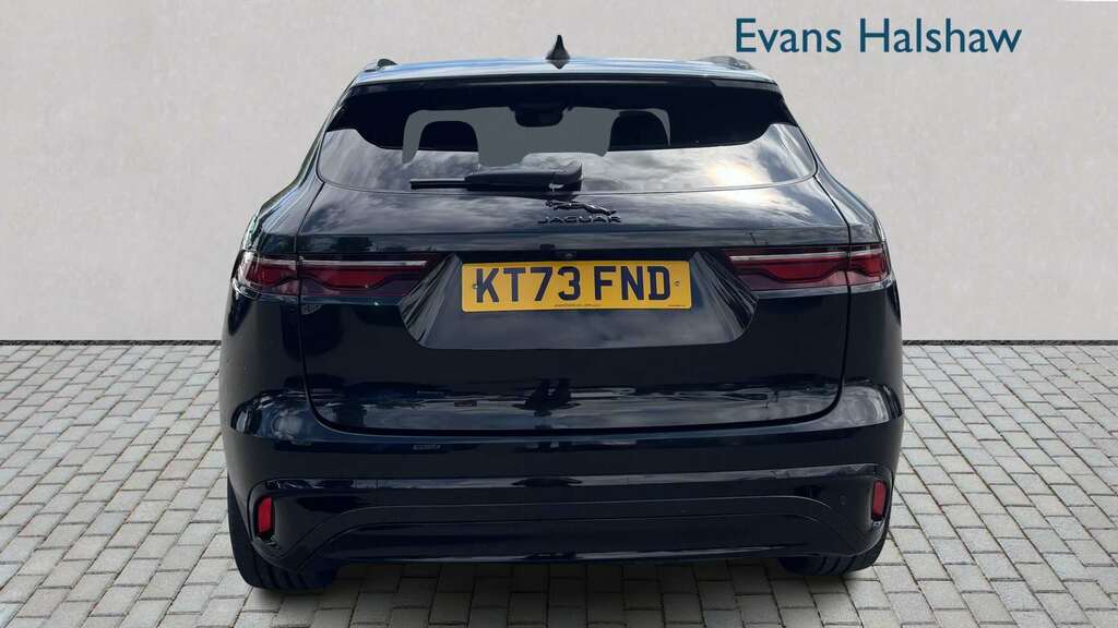 Jaguar F-Pace 2.0 D200 R-dynamic Se Black Awd 2023 KT73FND Black #5