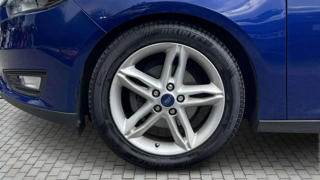 Ford Focus 1.0 Ecoboost 125 Zetec Edition 2018 Blue #4