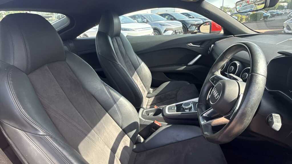 Audi TT 2.0T Fsi Sport 2015 Red #2