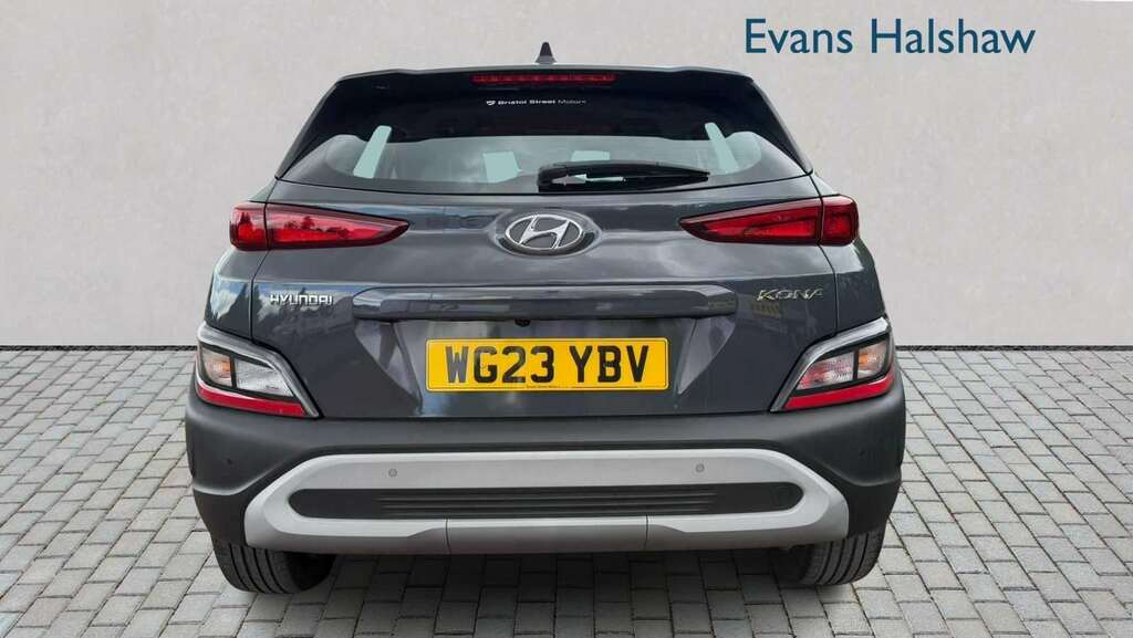 Hyundai Kona 1.0 Tgdi 48V Mhev Se Connect 2023 WG23YBV Grey #4