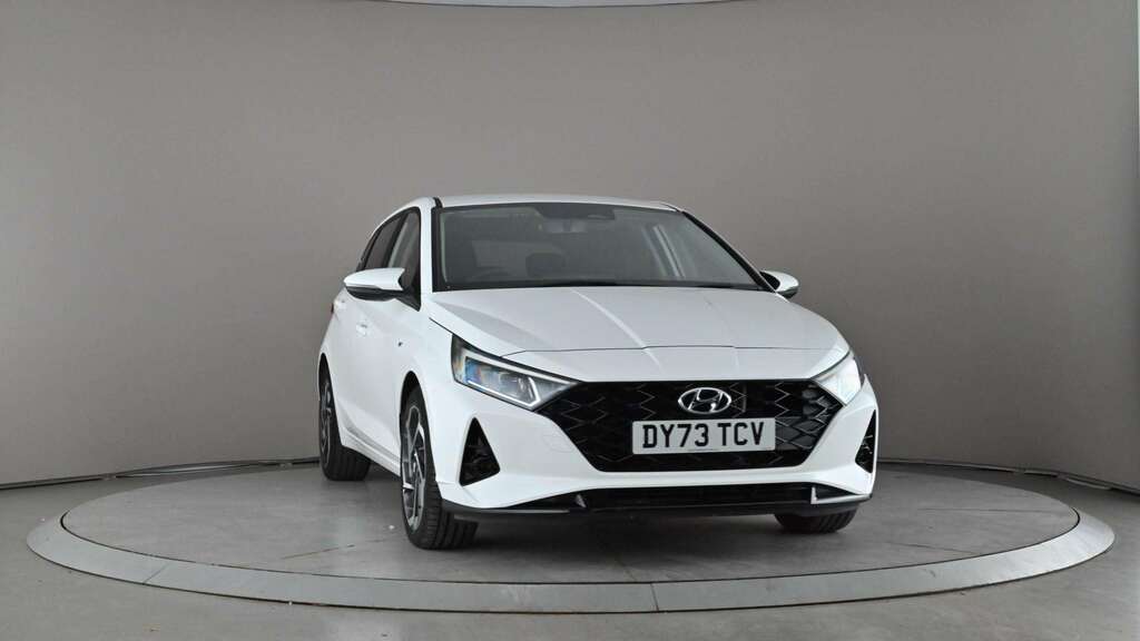 Hyundai I20 1.0T Gdi 48V Mhd Premium Dct 2023 White
