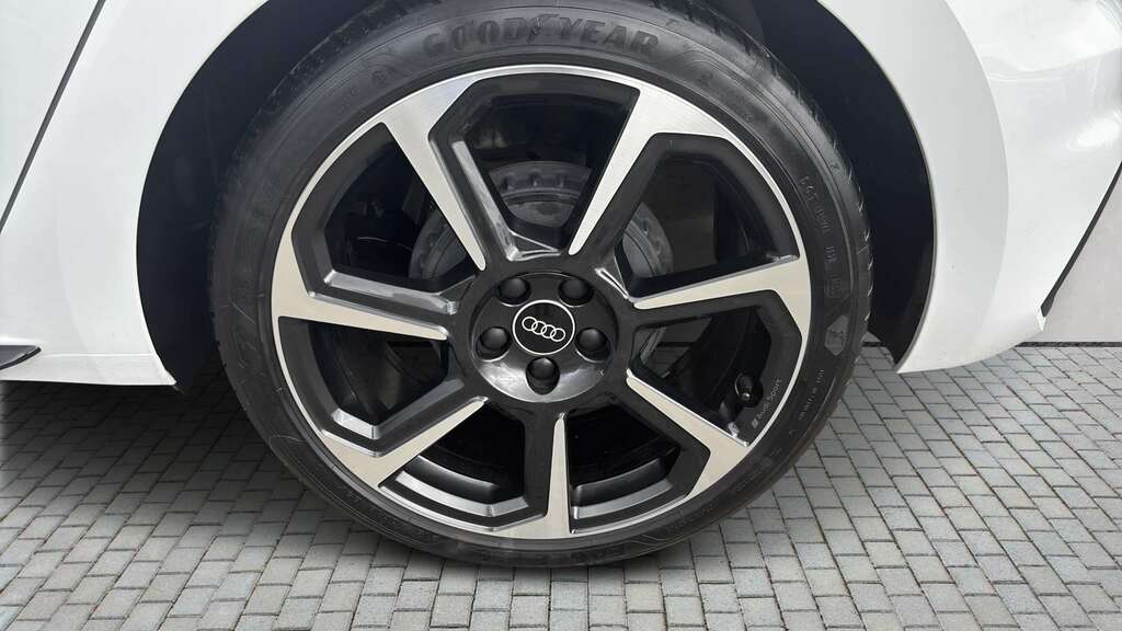 Audi A1 25 Tfsi Black Edition 2023 NJ23KCX White #6