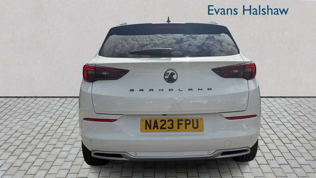 Vauxhall Grandland 1.2 Turbo Ultimate 2023 NA23FPU White #3