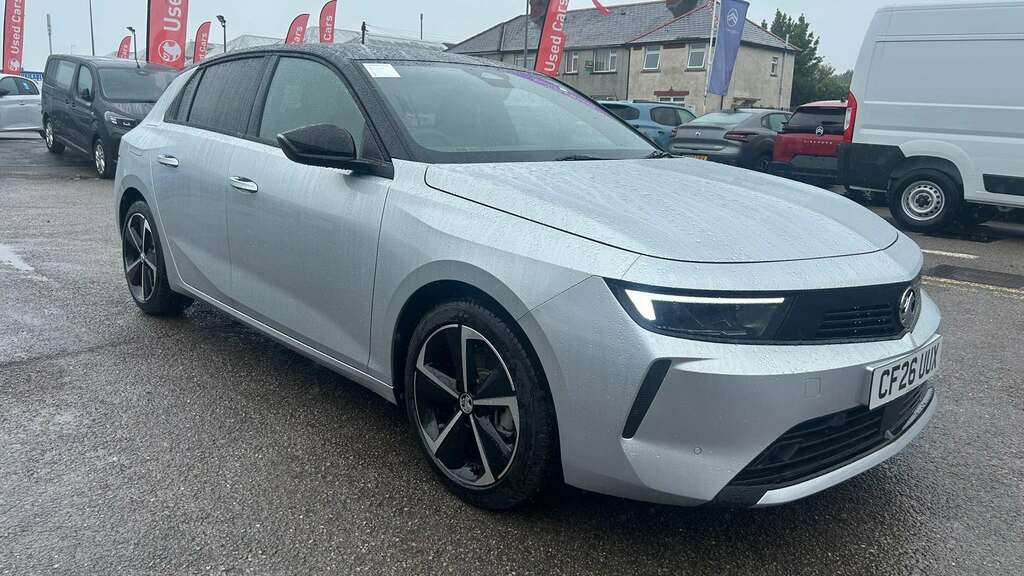 Vauxhall Astra 1.2 Turbo 130 Griffin 2026 CF26UUX White #2