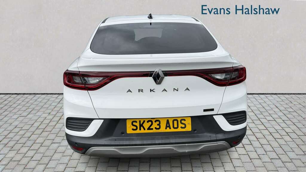 Renault Arkana 1.6 E-tech Full Hybrid 145 Techno 2023 White