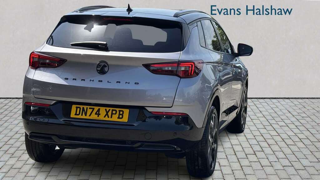Vauxhall Grandland 1.2 Hybrid 136 Ultimate E-dct6 2024 DN74XPB Grey #5