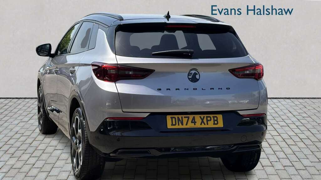 Vauxhall Grandland 1.2 Hybrid 136 Ultimate E-dct6 2024 DN74XPB Grey #3