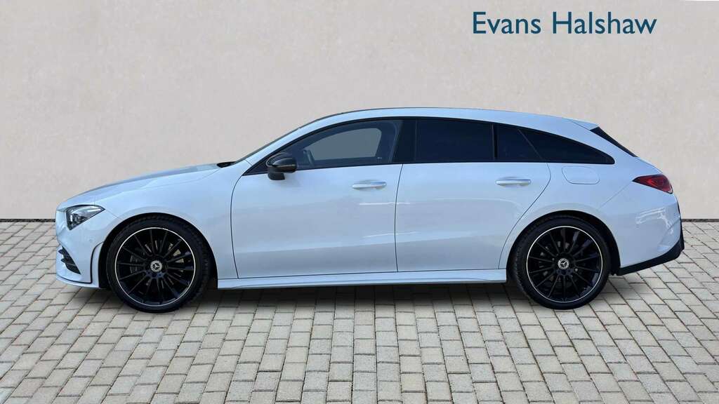 Mercedes-Benz CLA Class 220D Amg Line Premium Night Ed Tip 2022 KP72UZC White #3