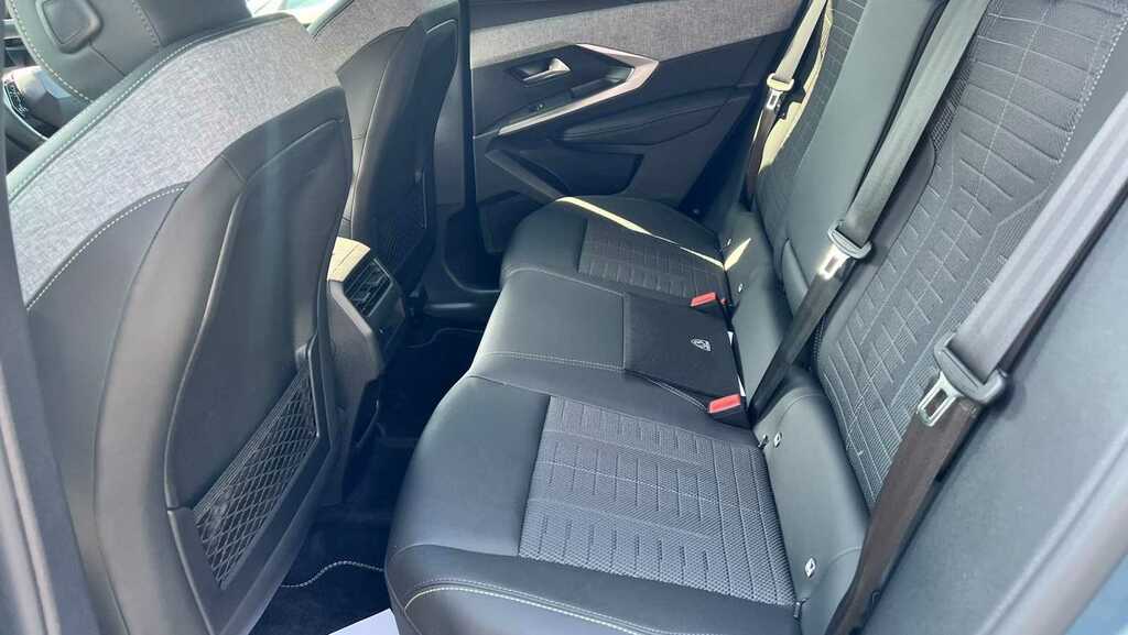 Peugeot 3008 1.2 Hybrid 145 Gt E-dsc6 2025 MA75VUT Blue #2