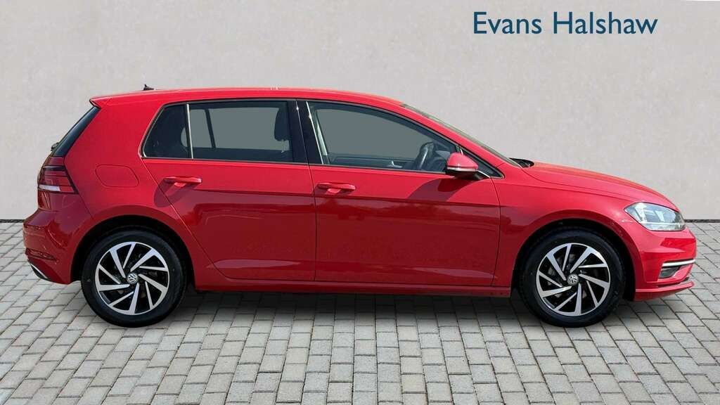Volkswagen Golf 1.6 Tdi Match Dsg 2019 YA19MZT Red #4