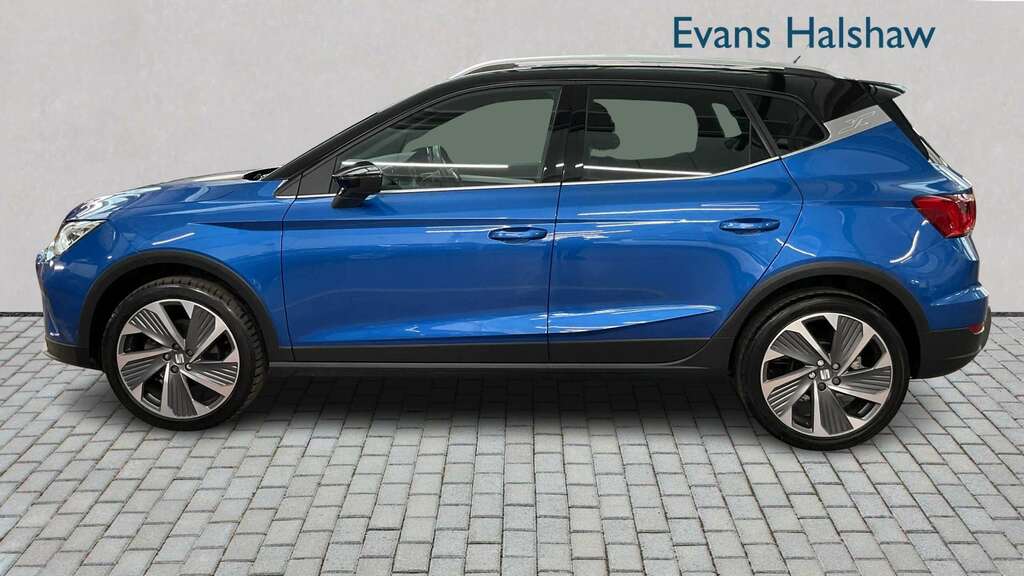 Seat Arona 1.5 Tsi 150 Fr Sport Dsg 2023 YF23TMX Blue #2