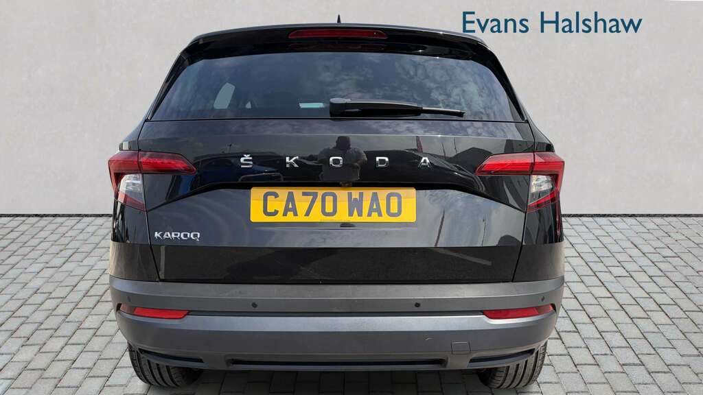 Skoda Karoq 1.5 Tsi Se L Dsg 2020 Black #5